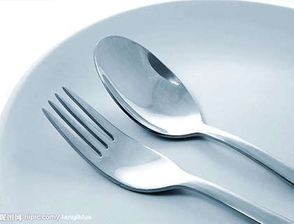 金屬餐具